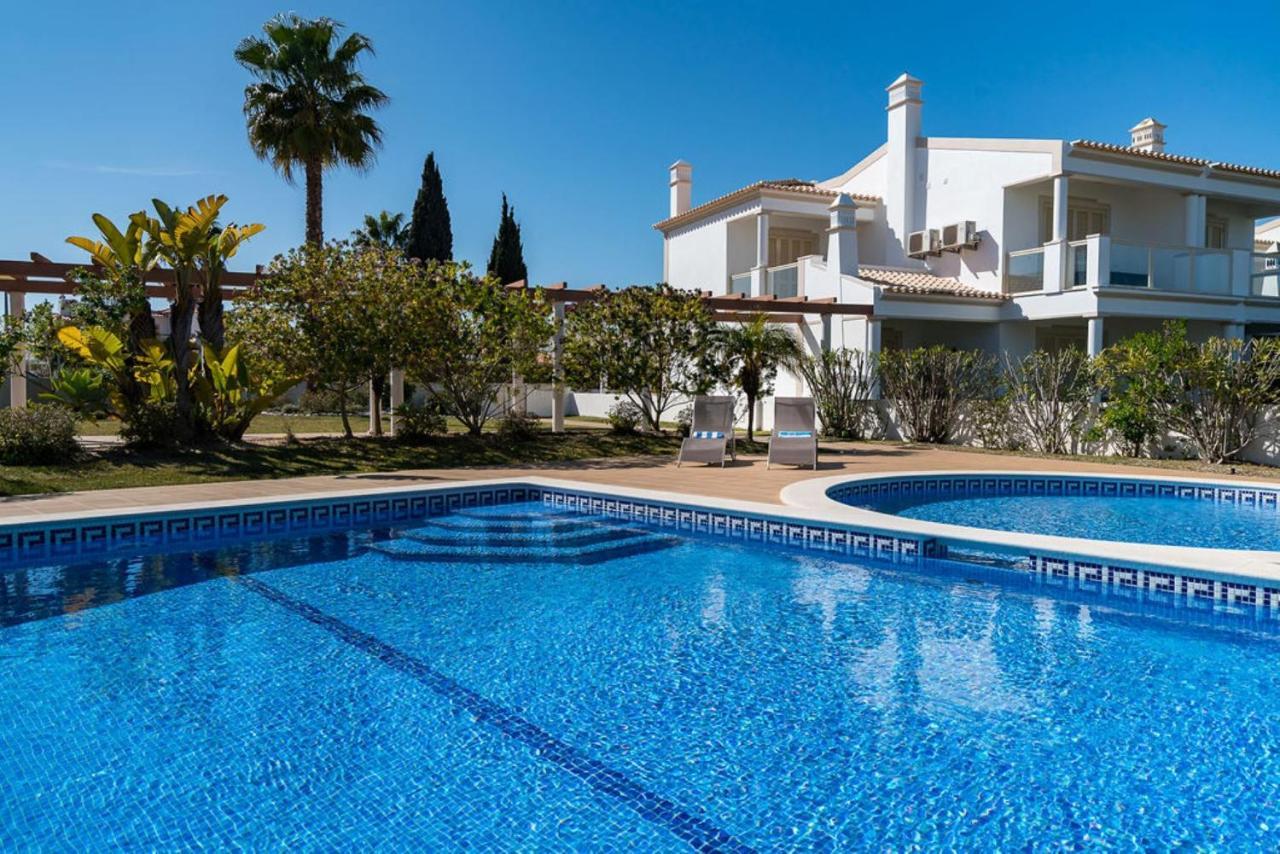 Villa Cantinho - Superb townhouse for 6 persons at Galé Albufeira Exterior foto
