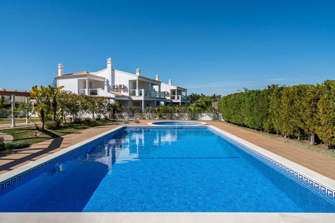 Villa Cantinho - Superb townhouse for 6 persons at Galé Albufeira Exterior foto